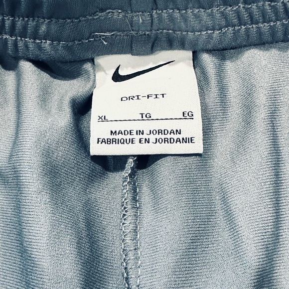 Nike boys pants - Picture 3 of 6